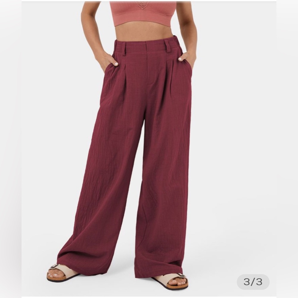 High Waisted Plicated Side Pocket Wide Leg Flowy Solid Palazzo Casual Pants